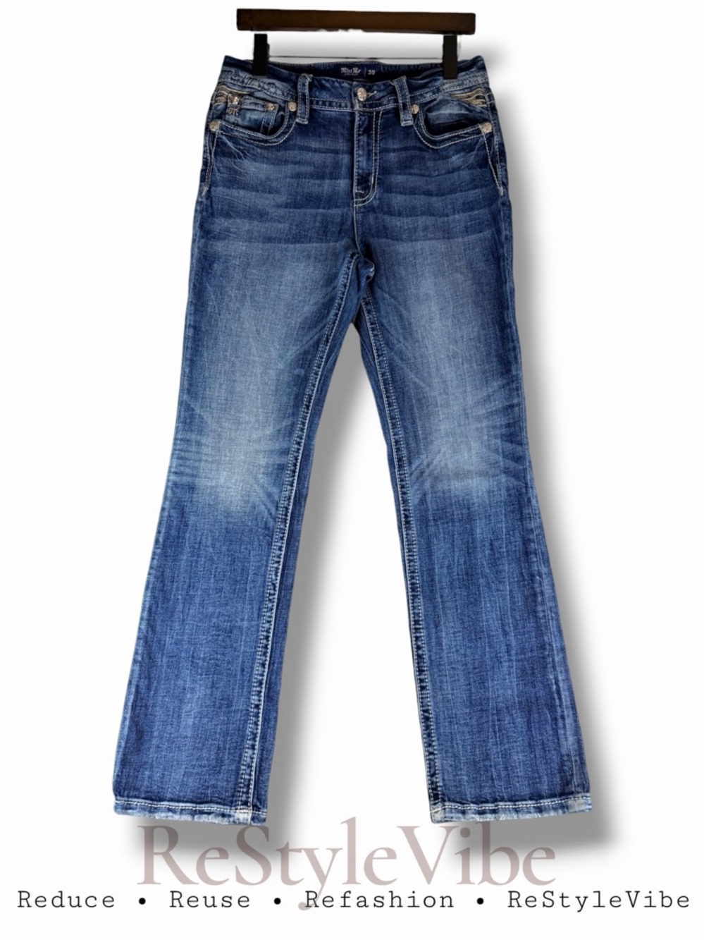 MISS ME Women’s Size 30 Denim Jeans Curvy Straight Style Fit Stretch Embellished